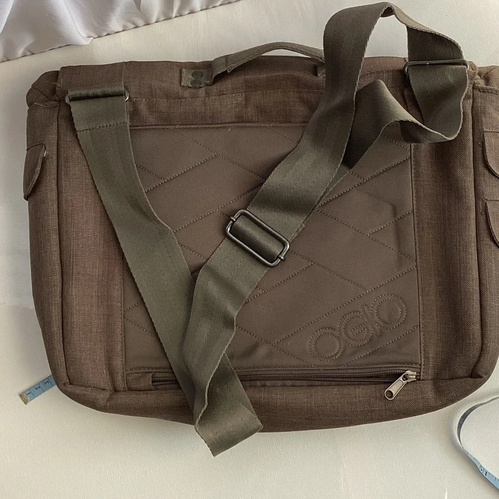OGIO Classic Brown Messenger Bag